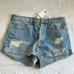 H&M Denim shorts ***NWT***